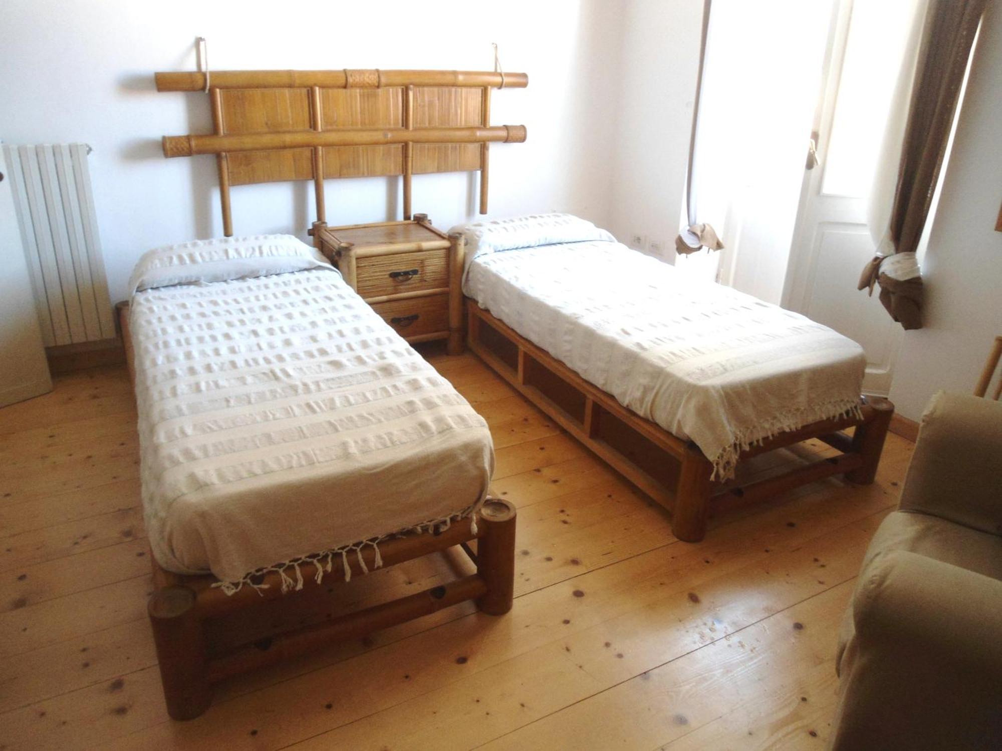 B&B Le Finestre Su Via Cavour Sassari Zimmer foto