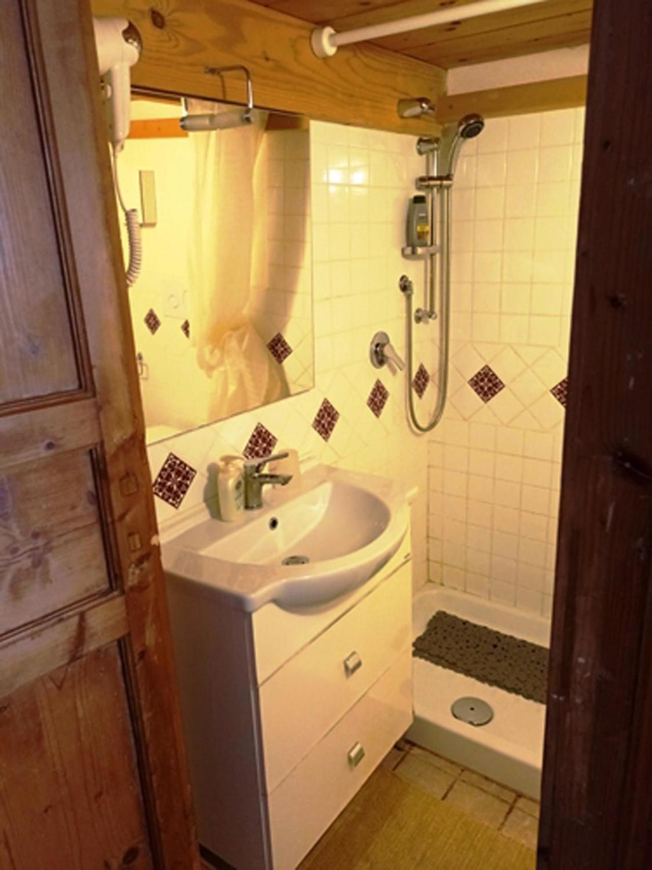 B&B Le Finestre Su Via Cavour Sassari Zimmer foto